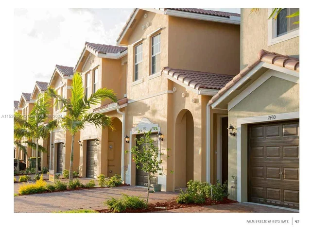 2579 SE 13th Ct, Homestead FL 33035