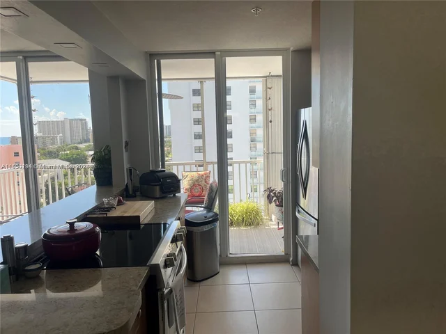 1505 N Riverside Dr # 1003, Pompano Beach FL 33062