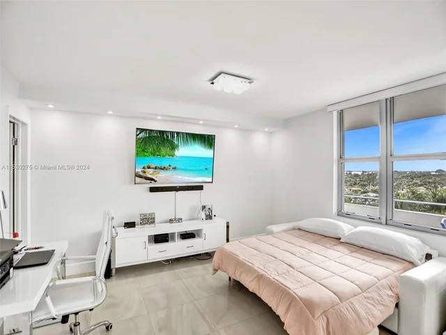 9225 Collins Ave # 912, Surfside FL 33154