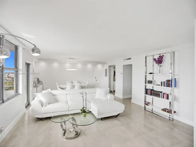 9225 Collins Ave # 912, Surfside FL 33154