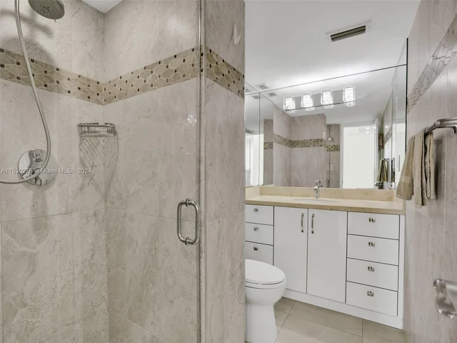 9225 Collins Ave # 912, Surfside FL 33154