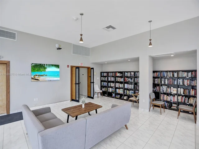 9225 Collins Ave # 912, Surfside FL 33154