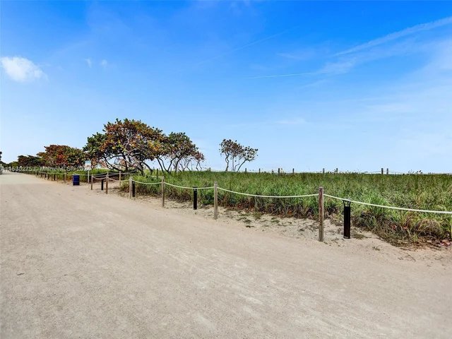 9225 Collins Ave # 912, Surfside FL 33154