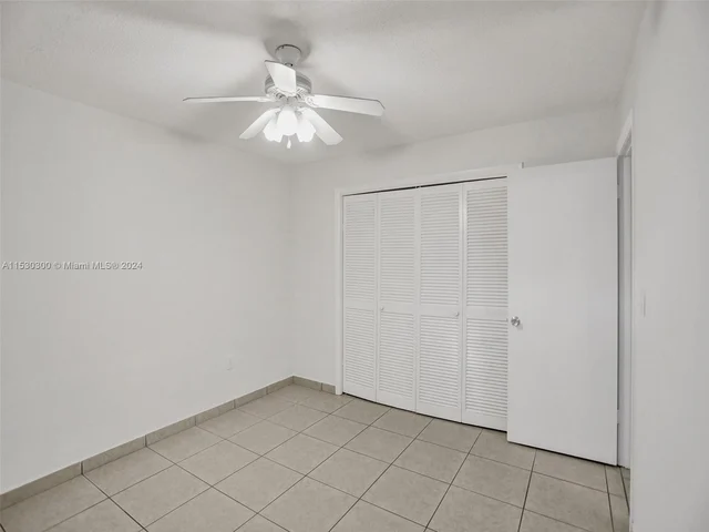 2921 Whitehead St # 0, Miami FL 33133