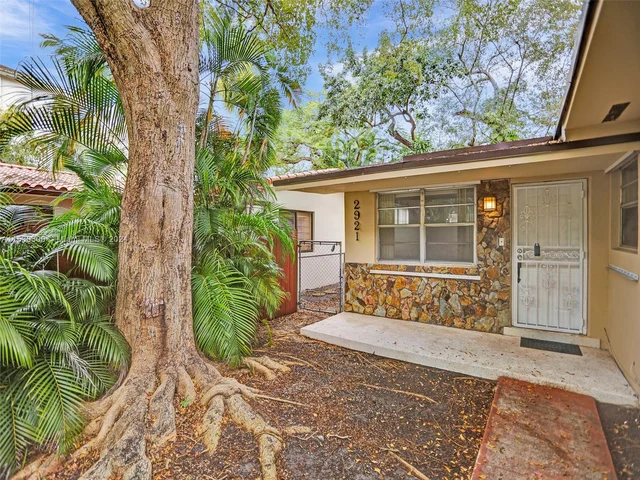 2921 Whitehead St # 0, Miami FL 33133