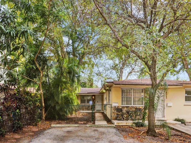 2921 Whitehead St # 0, Miami FL 33133