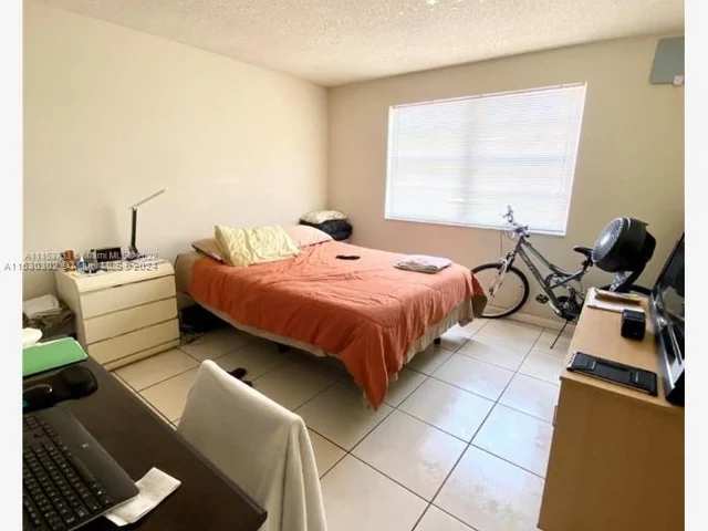 4154 NW 79th Ave # 2A, Doral FL 33166
