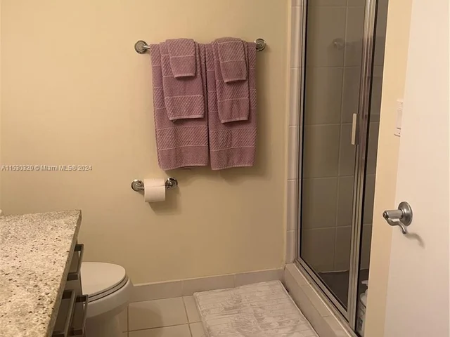 185 SW 7th St # 3211, Miami FL 33130