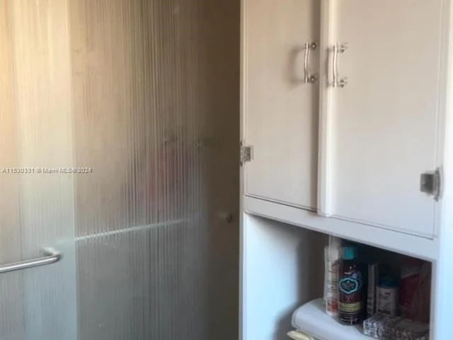 2860 Somerset Dr # 208K, Lauderdale Lakes FL 33311