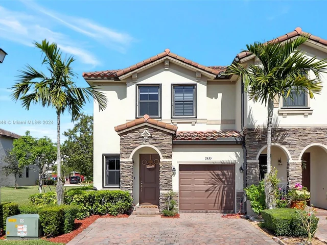 11433 SW 252nd Ter, Homestead FL 33032
