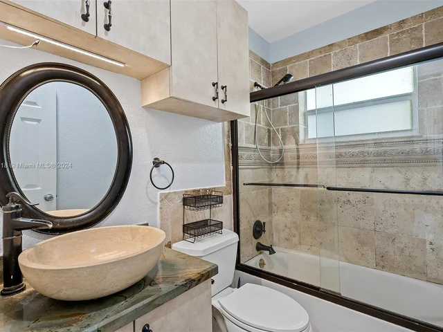 804 SE 6th Ct, Fort Lauderdale FL 33301