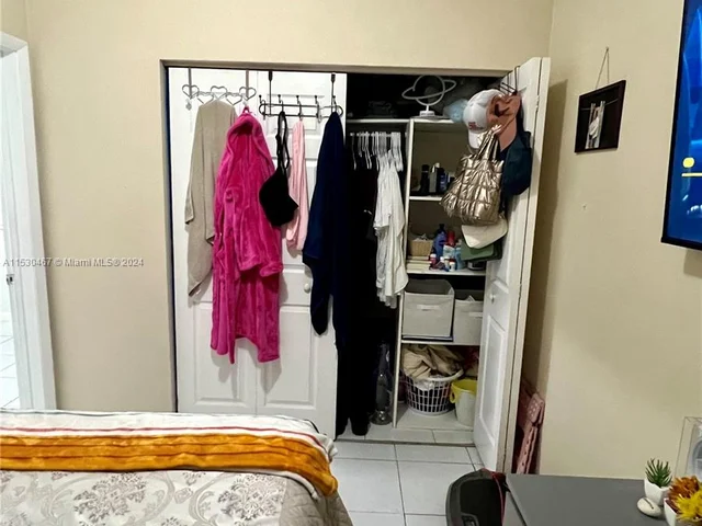 11016 SW 123rd Pl, Miami FL 33186