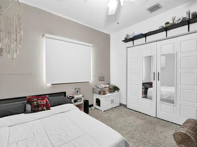 16634 SW 50th Ter, Miami FL 33185