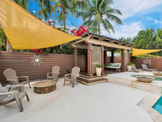 16634 SW 50th Ter, Miami FL 33185