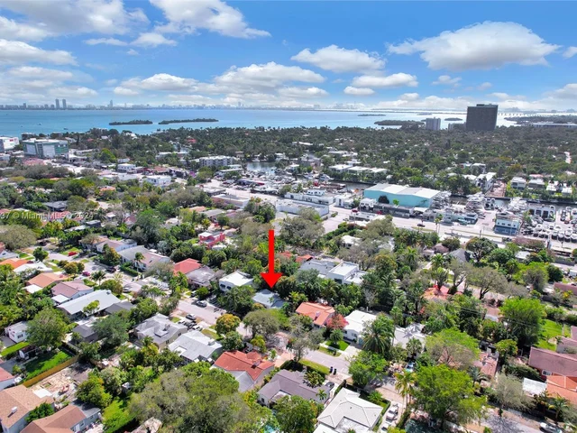 742 NE 81st St, Miami FL 33138