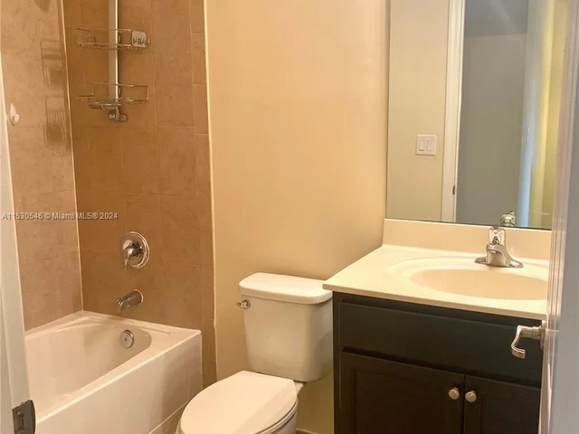 3212 SE 4th Ct # 3212, Homestead FL 33033