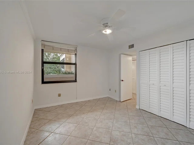 6800 Cypress Rd # 506, Plantation FL 33317