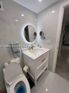 6100 NW 44th St # 104, Lauderhill FL 33319