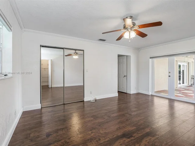 10100 Ramblewood Dr, Coral Springs FL 33071