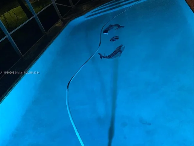 10100 Ramblewood Dr, Coral Springs FL 33071