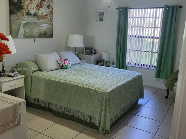 5700 SW 127th Ave # 1114, Miami FL 33183