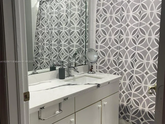 13825 SW 275th St # 13825, Homestead FL 33032