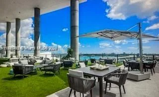 398 NE 5th St # 1903, Miami FL 33132