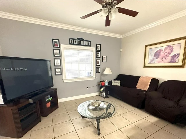 15901 SW 54th Ter, Miami FL 33185