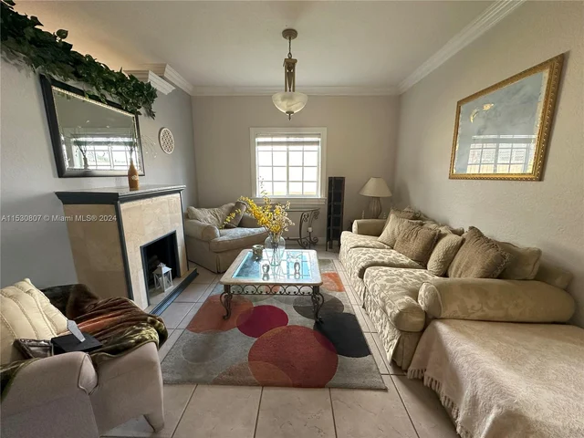 15901 SW 54th Ter, Miami FL 33185