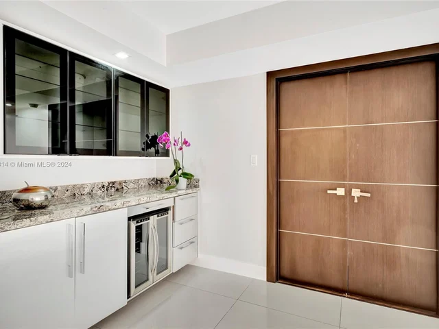 18181 NE 31st Ct # 1809, Aventura FL 33160