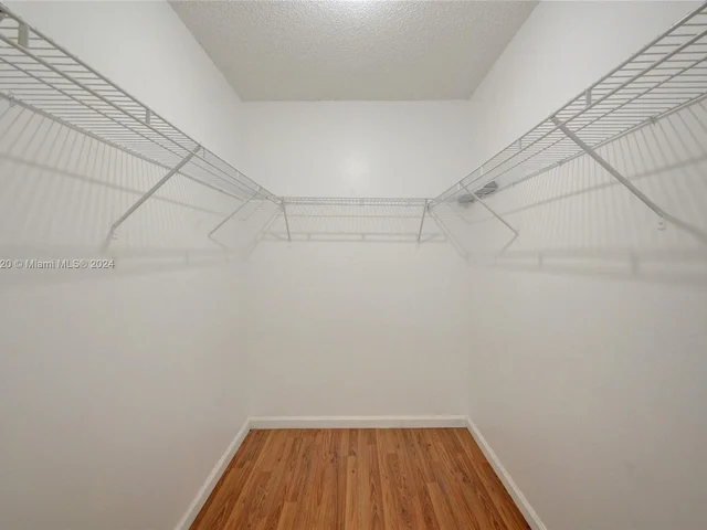 6785 NW 38th Dr, Lauderhill FL 33319