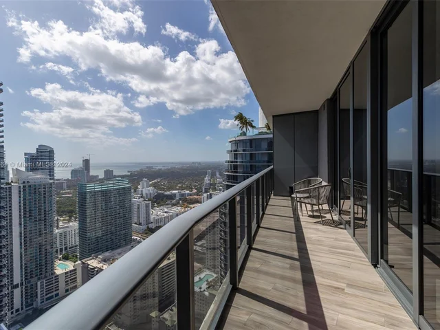 801 S Miami Ave # 4904, Miami FL 33130