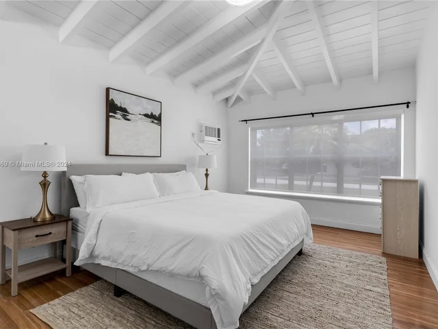 7800 SW 96th St, Miami FL 33156