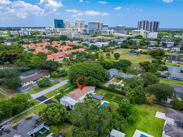 7800 SW 96th St, Miami FL 33156