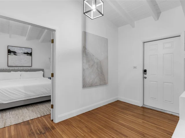 7800 SW 96th St, Miami FL 33156