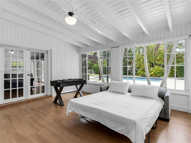 7800 SW 96th St, Miami FL 33156