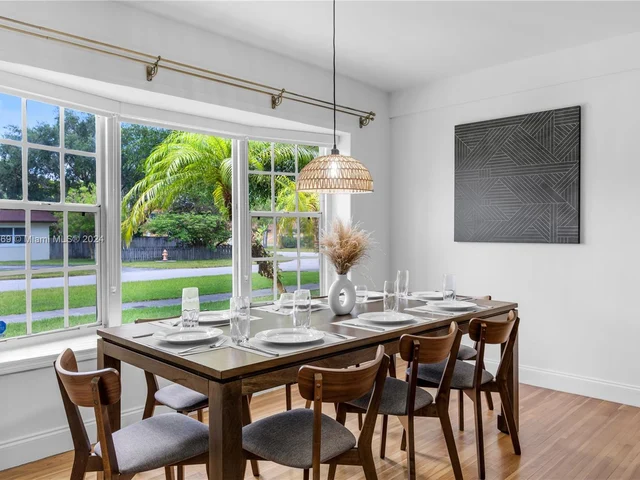 7800 SW 96th St, Miami FL 33156