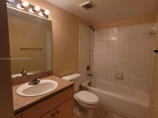 1141 Lake Victoria Dr # A, West Palm Beach FL 33411