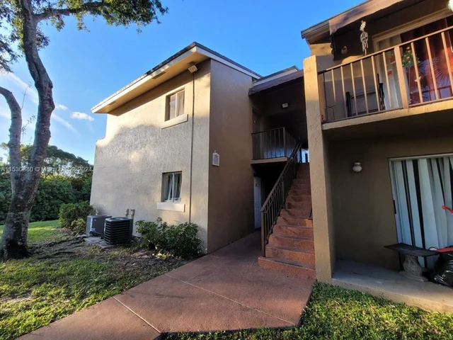 1141 Lake Victoria Dr # A, West Palm Beach FL 33411