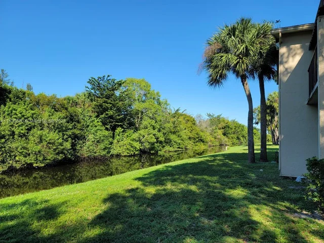 1141 Lake Victoria Dr # A, West Palm Beach FL 33411