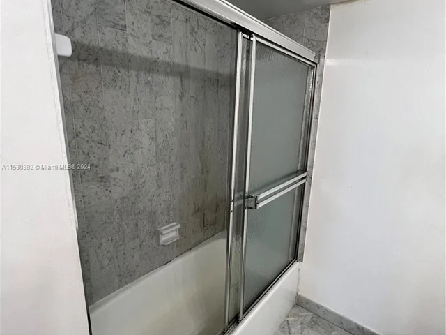 2301 S Ocean Dr # 506, Hollywood FL 33019