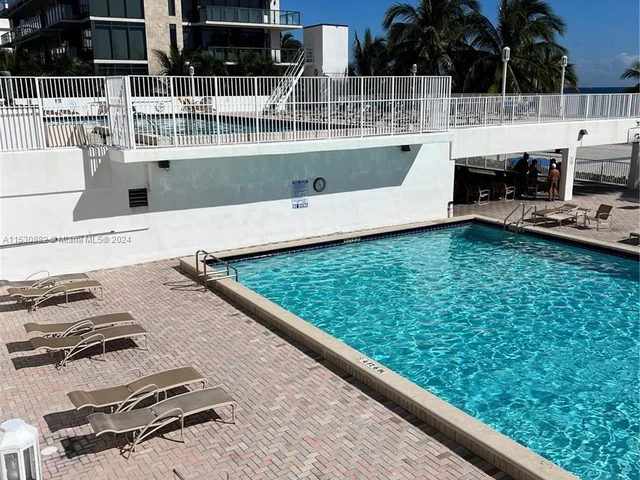 2301 S Ocean Dr # 506, Hollywood FL 33019