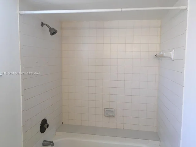 1750 N Congress Ave # 404, West Palm Beach FL 33401