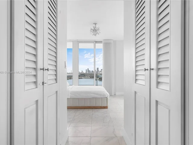 540 West Ave # 1514, Miami Beach FL 33139