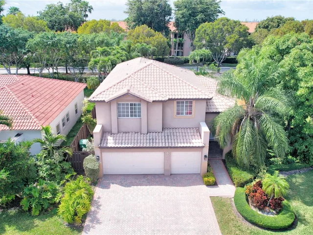 6578 NW 113th Pl, Doral FL 33178