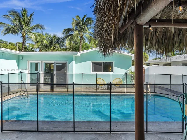 4011 NE 18th Ter, Pompano Beach FL 33064