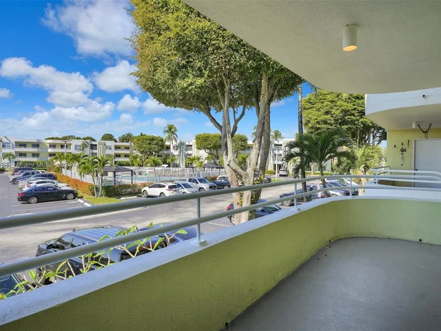 10765 SW 108th Ave # 205, Miami FL 33176