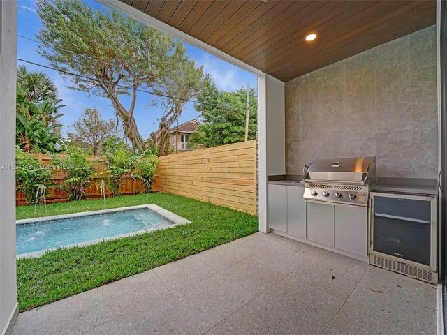 327 SW 16th St # 327, Fort Lauderdale FL 33315