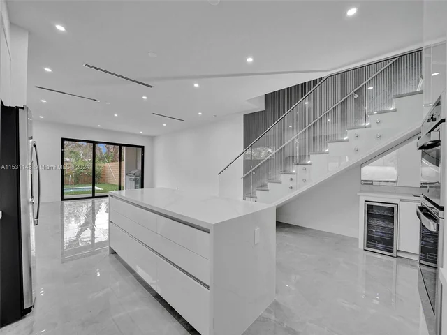 327 SW 16th St # 327, Fort Lauderdale FL 33315