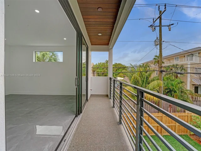 327 SW 16th St # 327, Fort Lauderdale FL 33315